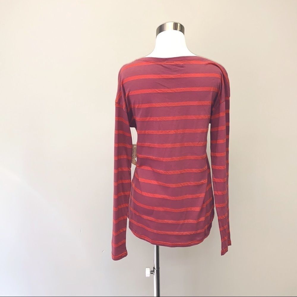 Threads 4 Thought top NWT - Picture 2 of 7